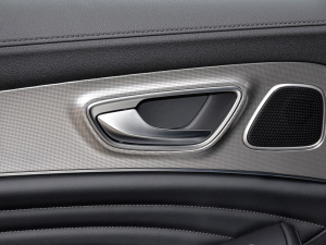 2021Supremeϵ 400TGI ԄӺAœ g