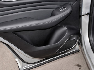 2021Supremeϵ 400TGI ԄӺAœ g