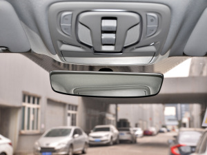 2021Supremeϵ 400TGI ԄӺAœ g