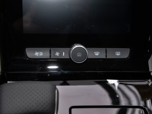 2021Supremeϵ 400TGI ԄӺAœ {