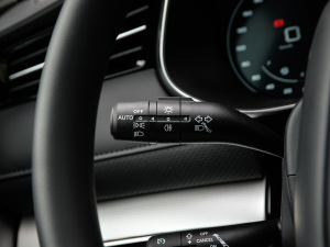 2021Supremeϵ 400TGI ԄӺAœ п؅^