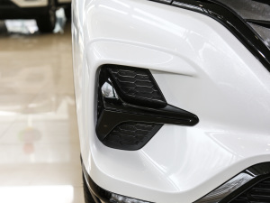 2021Supremeϵ 300TGI Ԅœs ^