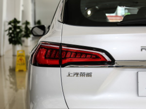 2021Supremeϵ 300TGI Ԅœs (ji)^