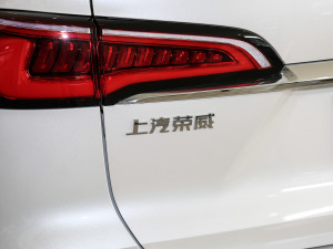 2021Supremeϵ 300TGI Ԅœs (ji)^