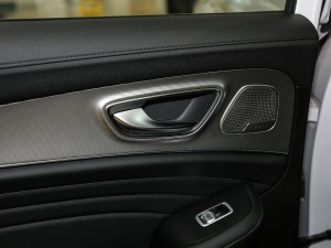 2021Supremeϵ 300TGI Ԅœs g