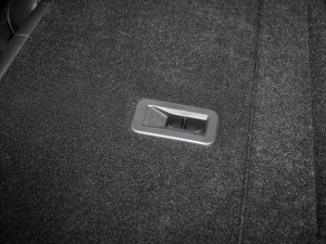 2021Supremeϵ 300TGI Ԅœs g