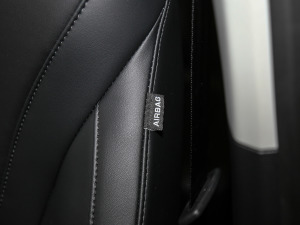 2021Supremeϵ 300TGI Ԅœs g