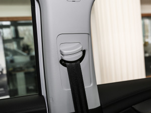 2021Supremeϵ 300TGI Ԅœs g