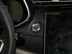 2021Supremeϵ 300TGI Ԅœs п؅^(q)