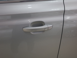 2021Supremeϵ 300TGI ԄӺAœ ^