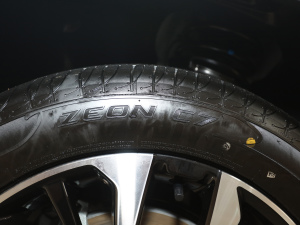 2021Supremeϵ 300TGI ԄӺAœ ^