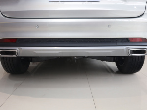 2021Supremeϵ 300TGI ԄӺAœ ^