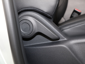 2021Supremeϵ 300TGI ԄӺAœ g