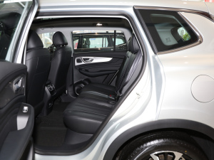 2021Supremeϵ 300TGI ԄӺAœ g