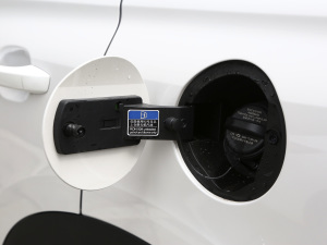 2021Supremeϵ 300TGI Ԅœ w