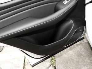 2021Supremeϵ 300TGI Ԅœ g