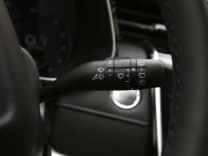 2021Supremeϵ 300TGI Ԅ(dng)œ п؅^(q)