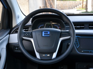 上汽榮威2013款榮威E50