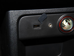 2013늄(dng)܇(ch) п؅^(q)