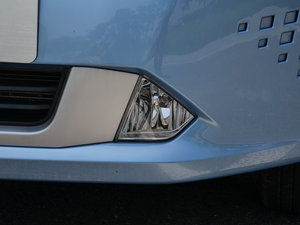 2013늄(dng)܇(ch) (x)(ji)^