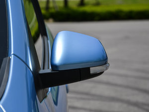 2013늄(dng)܇(ch) (x)(ji)^