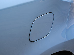 2013늄(dng)܇(ch) (x)(ji)^