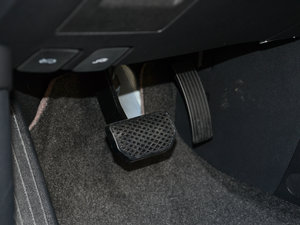 2013늄(dng)܇(ch) g