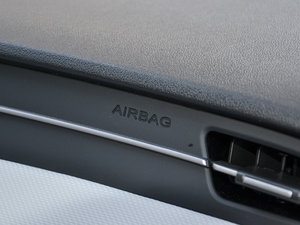 2013款电动车 空间座椅