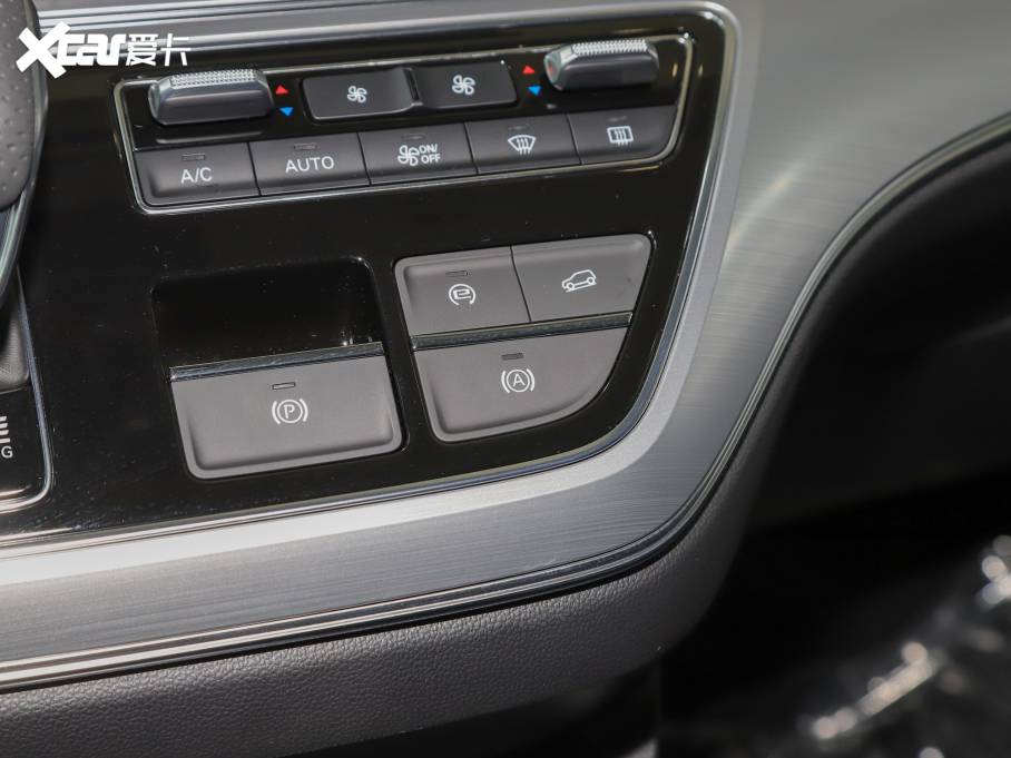 2022siMAX8 400TGI Ş