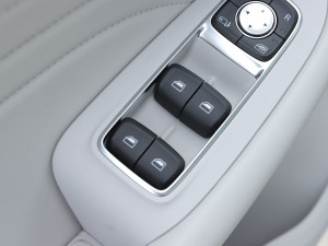 2022400TGI g۰ п؅^