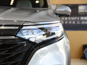 2022400TGI  (x)(ji)^