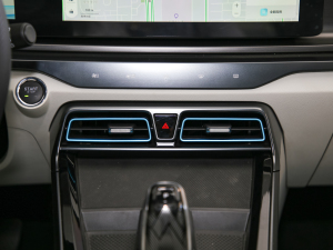 2022款1.5L 灵动猫猫版 空调出风口