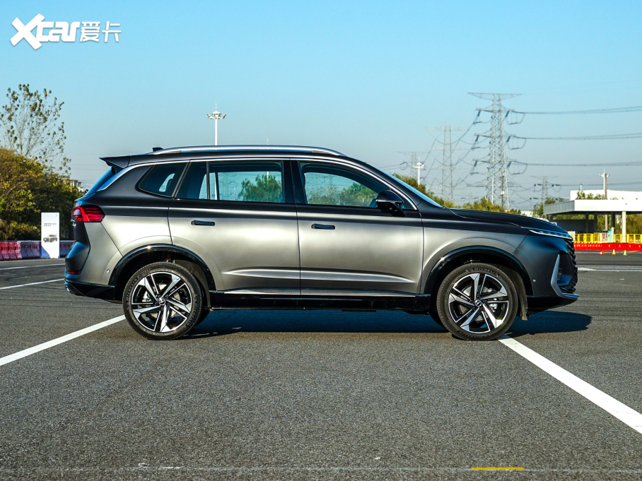 2022sRX5 MAX 2.0T ԄО