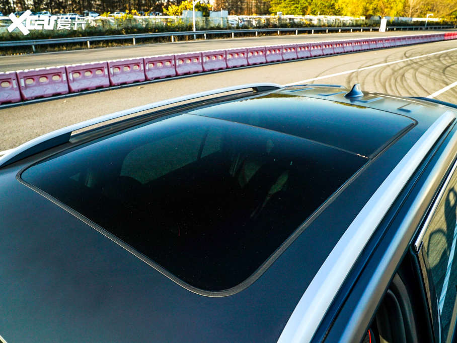 2022��s��RX5 MAX 2.0T �Ԅ��О������