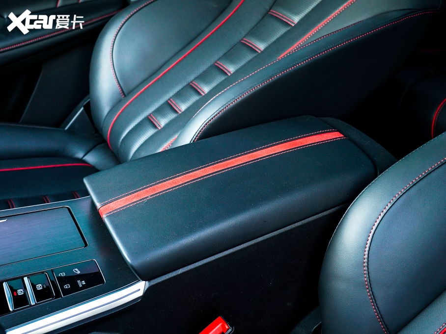 2022sRX5 MAX 2.0T ԄО