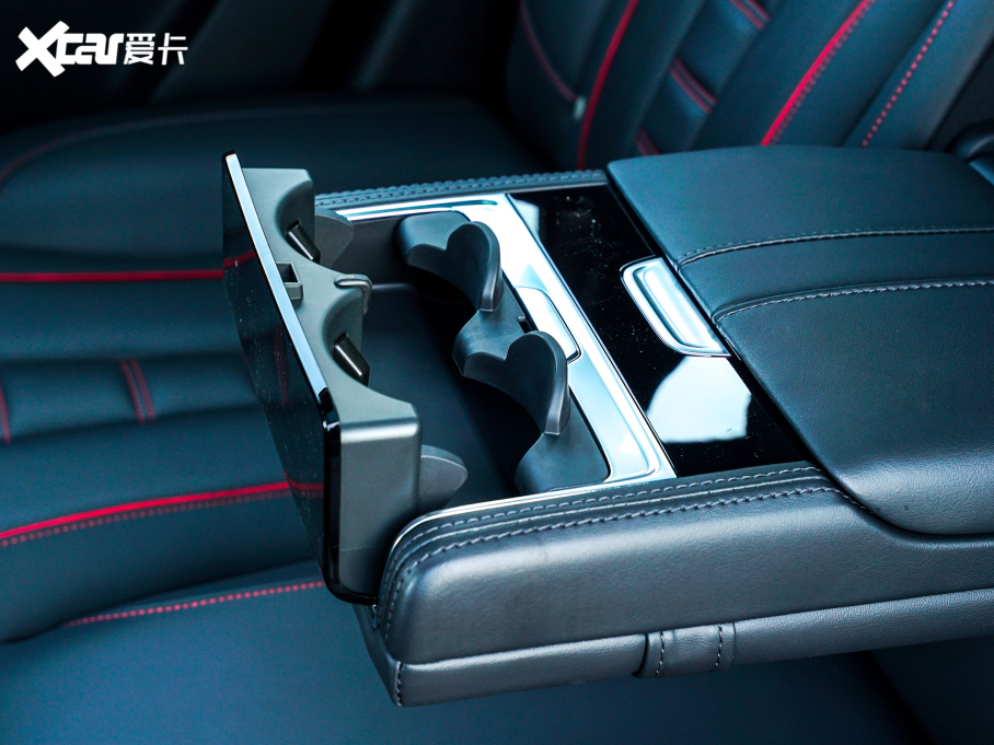 2022��s��RX5 MAX 2.0T �Ԅ��О������