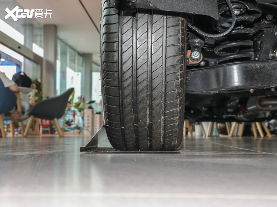 2022sRX5 MAX 2.0T ԄОs