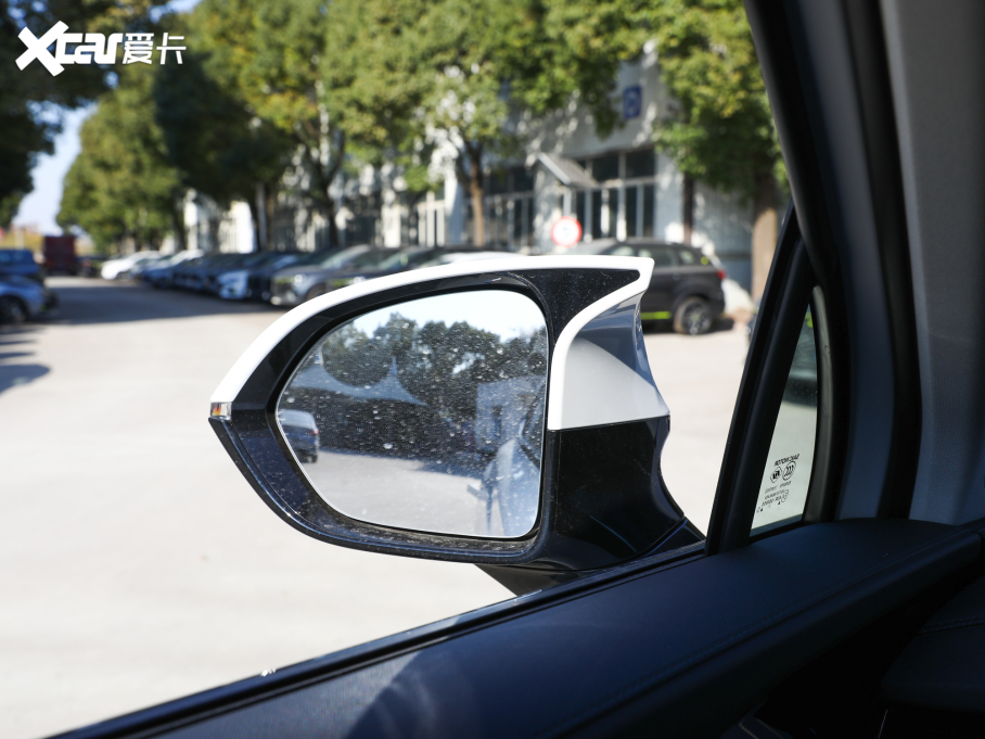 2022sRX5 eMAX PHEV oη