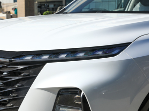 2022PHEV oη ^