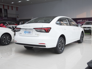 2022款EV 500天幕特别版 右后45度