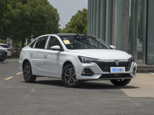 2022款EV 600天幕尊享版 右前45度