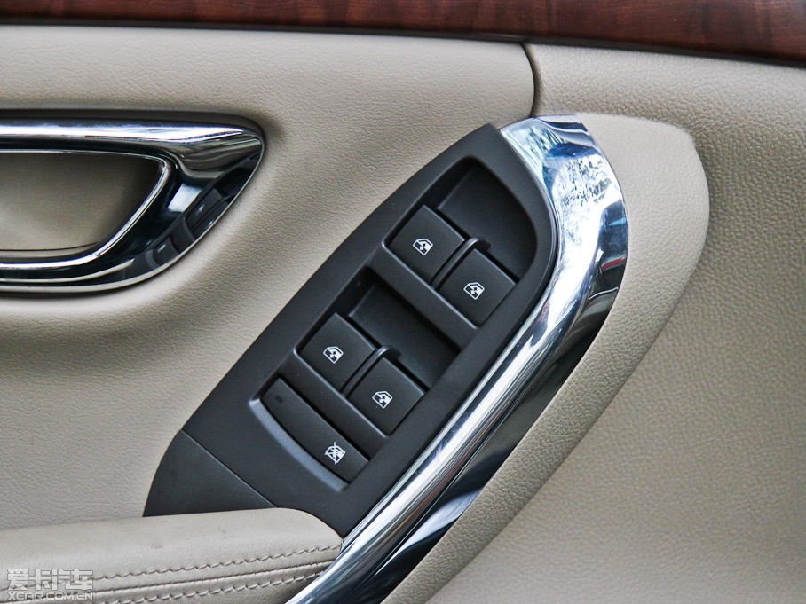 2012s950 2.4L G.LUX A