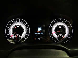 上汽榮威2012款榮威950