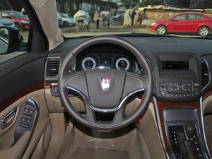 2012款2.0L 舒适版 方向盘