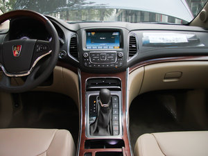2012款2.4L G.LUX 豪华行政版 中控台