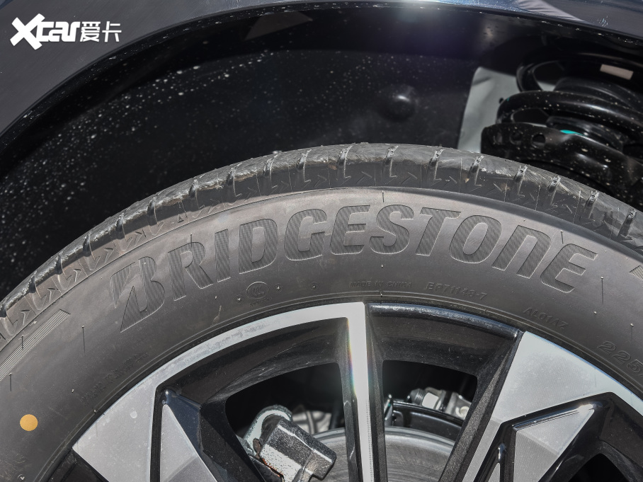 2023sRX5 ȫ1.5T (yu)Խ 