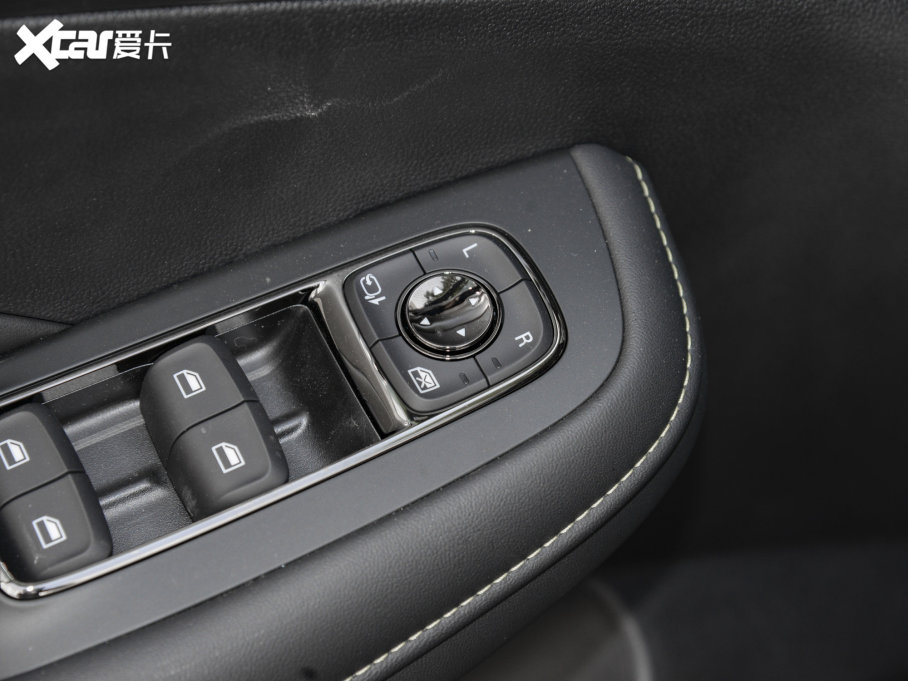 2023sRX5 PLUS 330TGI ԄI