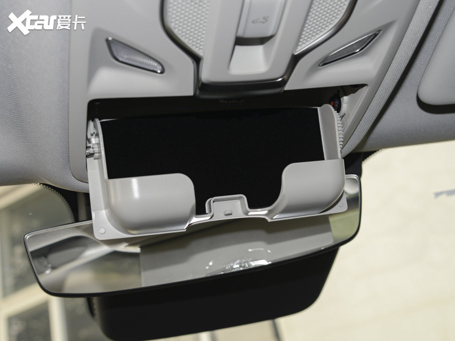 2023sRX5 PLUS 330TGI ԄI(lng)