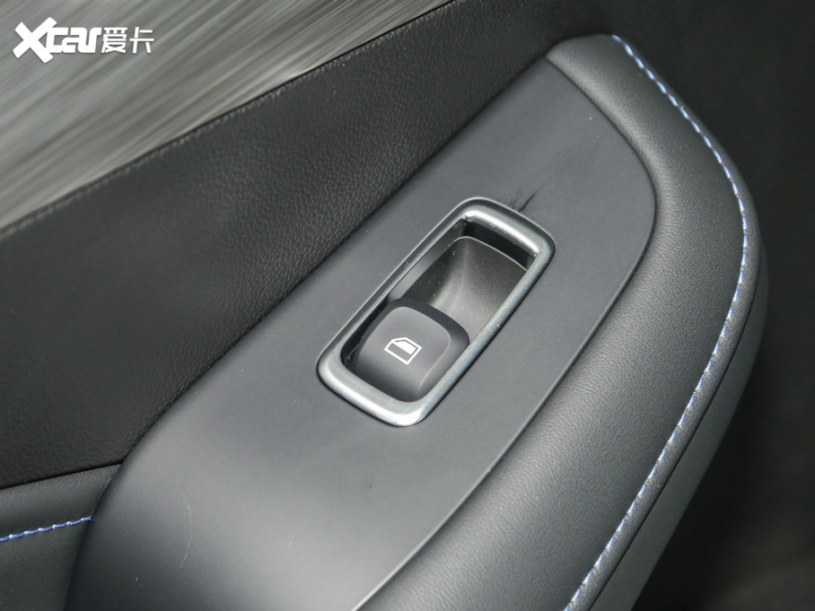 2023sRX5 PLUS 330TGI ԄIǻݰ