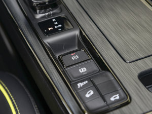 2023PLUS 330TGI ԄI(lng) v܇Ƅ